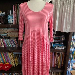 Agnes and Dora pink dress